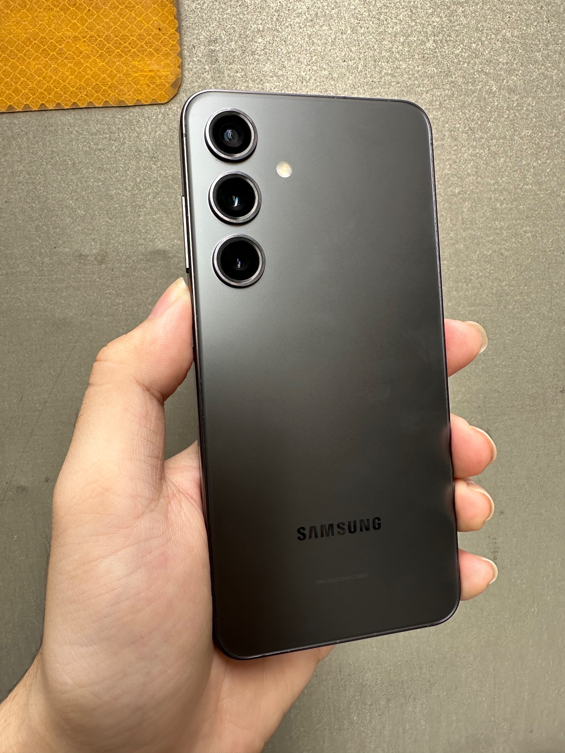 Samsung s24 mỹ - Hình ảnh chính